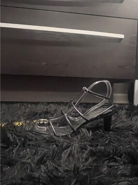 Express Black Strappy Mid-Heel Sandals